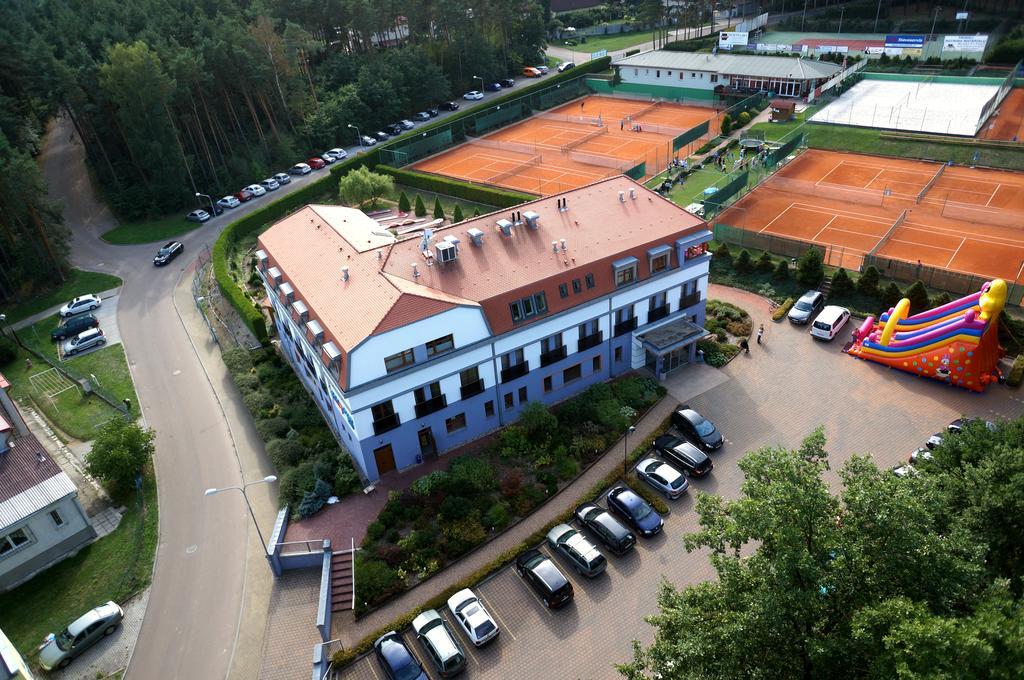 Hotel Sport Zruc Bagian luar foto